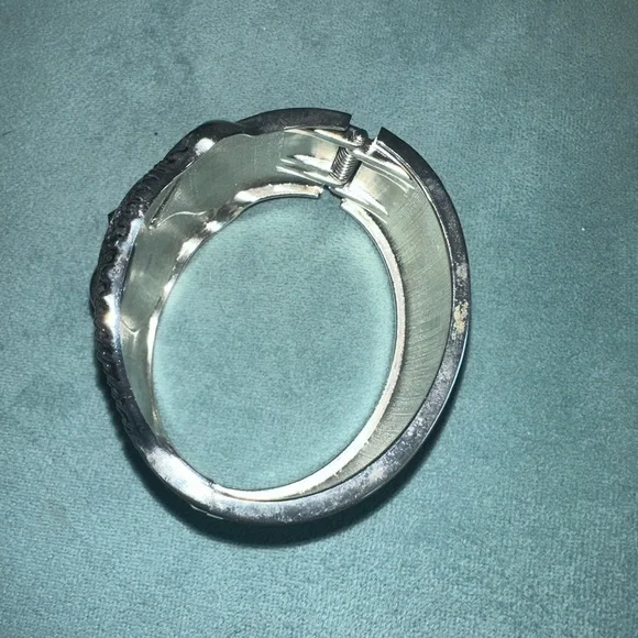 Silver Chunky Cuff Bracelet Owl Park Lane - Picture 7 of 8